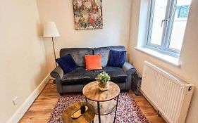 Lovely 1 Bedroom Flat In West Kensington Central London, Shepherd'S Bush